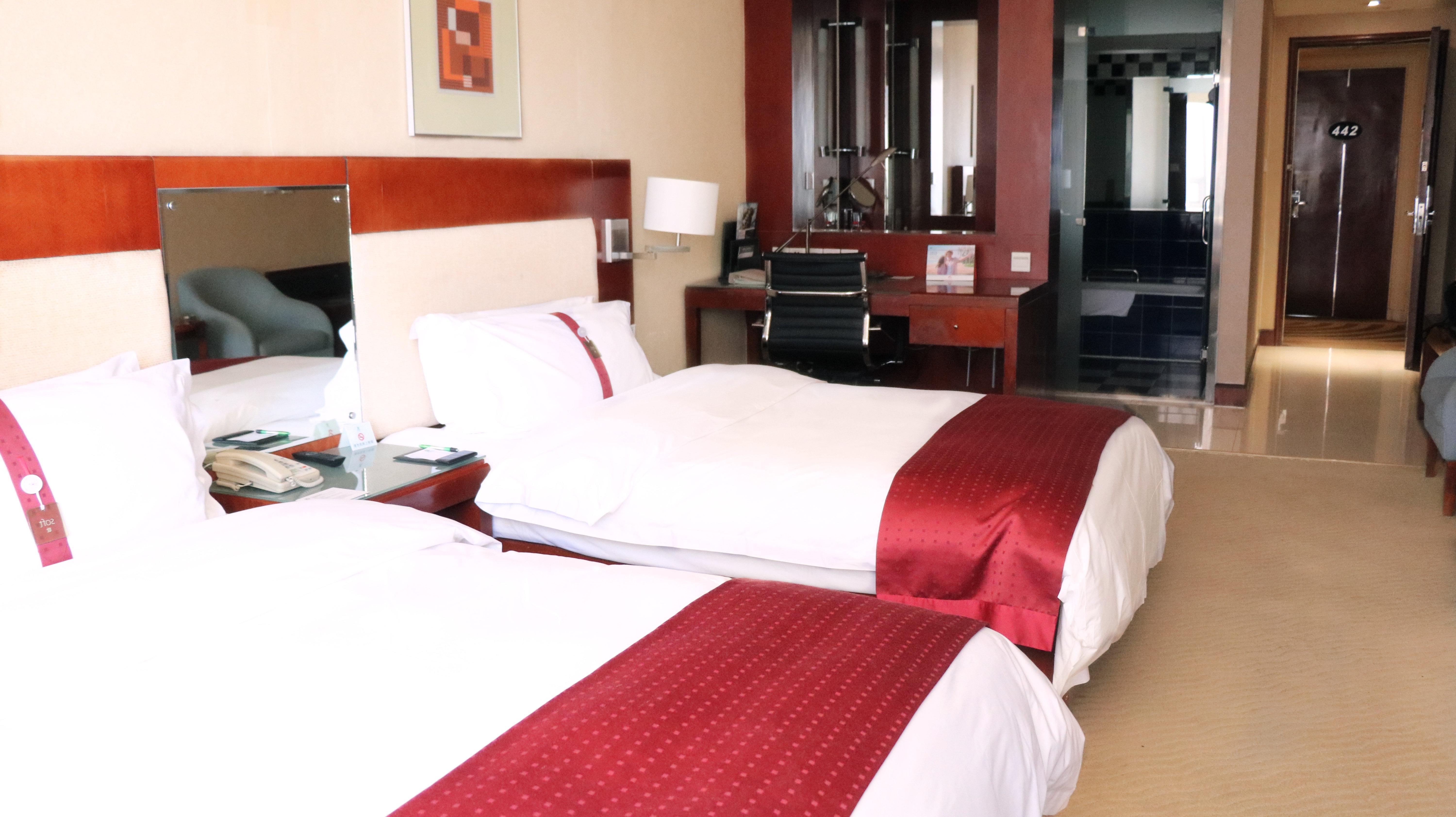 Holiday Inn Hohhot, An Ihg Hotel Екстер'єр фото